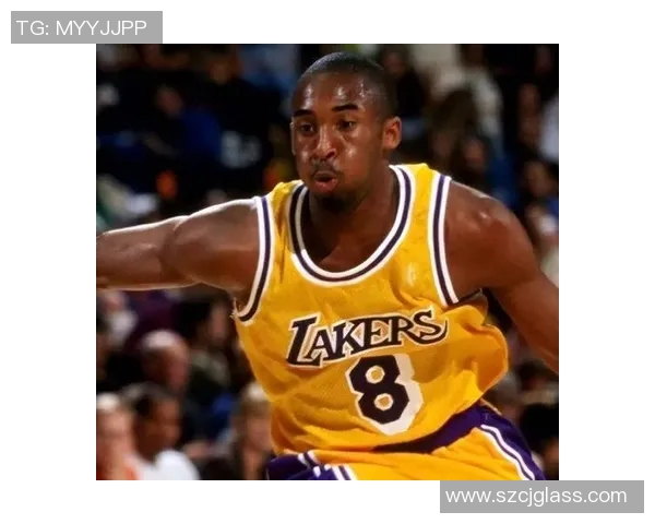 科比在意大利足球界的影响力与传奇故事探讨